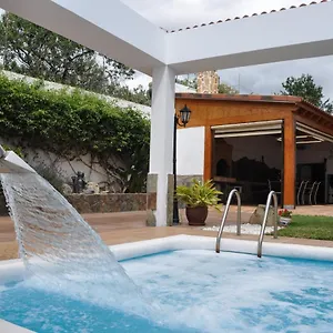Bonita Casa Cálida El Relax Con Wifi Сasa de vacaciones